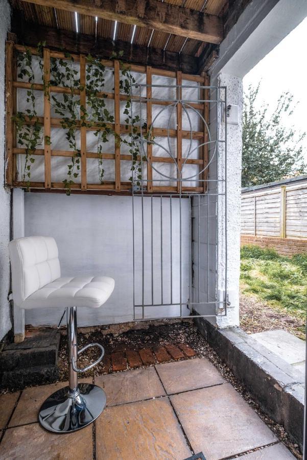 Cosy Flat In Free Parking Area, Next To Bus Stop Brighton Екстер'єр фото