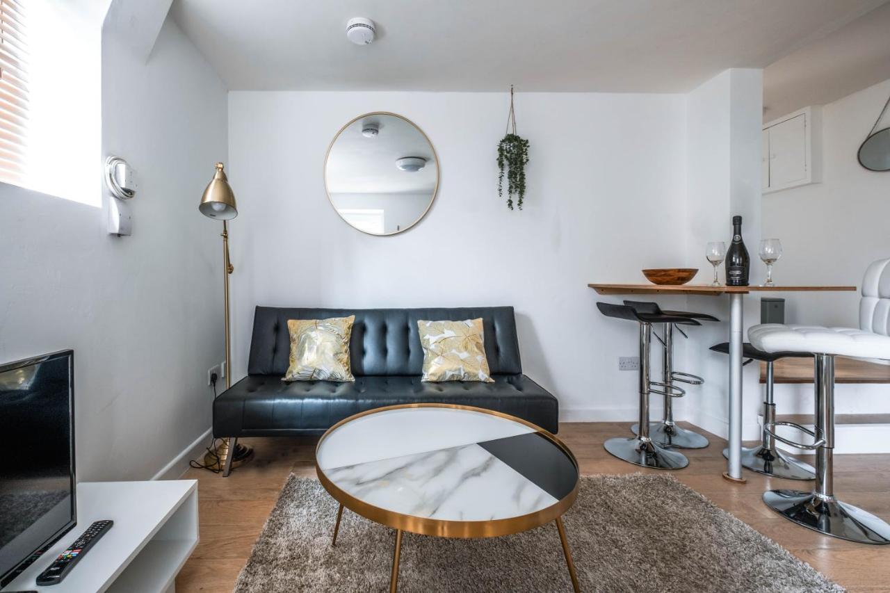 Cosy Flat In Free Parking Area, Next To Bus Stop Brighton Екстер'єр фото